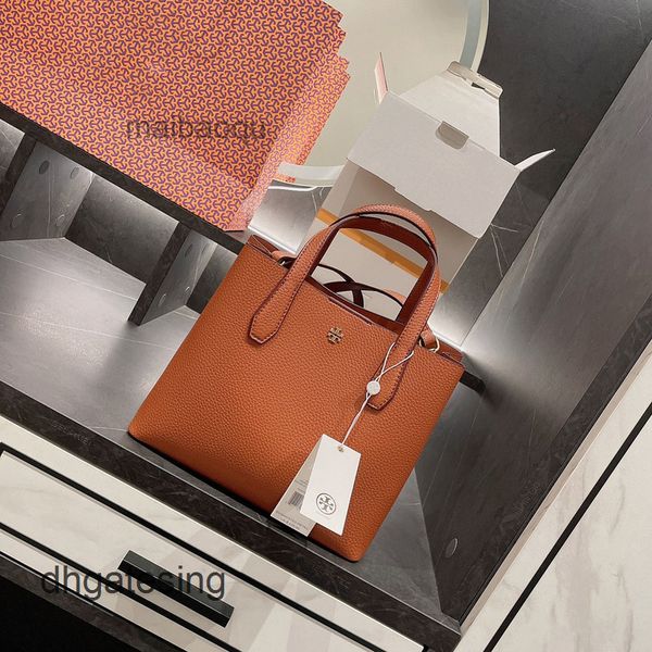 bag torysburchs kiras monograms designers bags 2022 evening handbag female tote texture one shoulder portable
bag torysburchs kiras monograms designers bags 2022 evening handbag female tote texture one shoulder portable