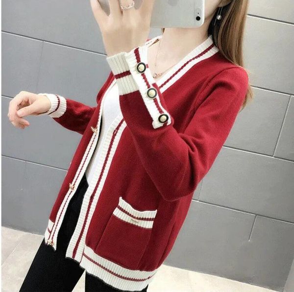 women's sweaters v-neck buttonthick single breasted korean patchwork autumn winter spliced sweaters knitting, White;black
women's sweaters v-neck buttonthick single breasted korean patchwork autumn winter spliced sweaters knitting, White;black