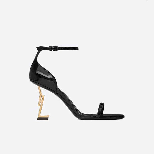 dress shoes dress shoes ladies high heels short boots fashion designer exquisite comfortable strap women letters leather material size 35-42, Black
dress shoes dress shoes ladies high heels short boots fashion designer exquisite comfortable strap women letters leather material size 35-42, Black
