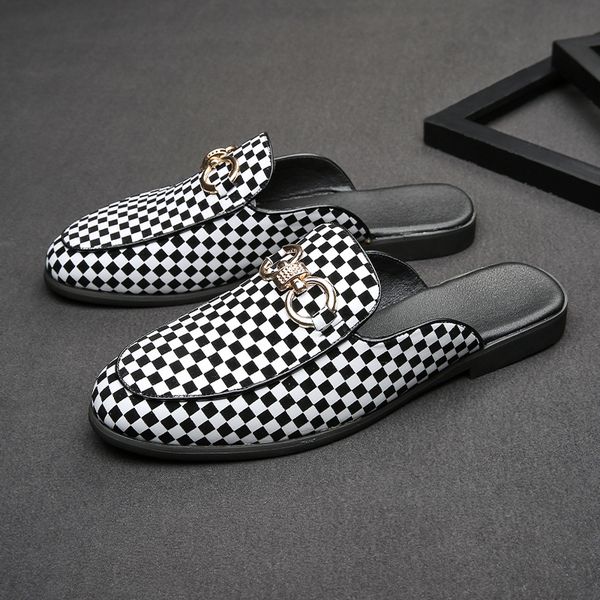Fashion Half Drag Men Shoes Personality Black and White Plaid PU One Pedal Baotou Exposed Heel Metal Decoration Casual Daily AD192, Clear
Fashion Half Drag Men Shoes Personality Black and White Plaid PU One Pedal Baotou Exposed Heel Metal Decoration Casual Daily AD192, Clear