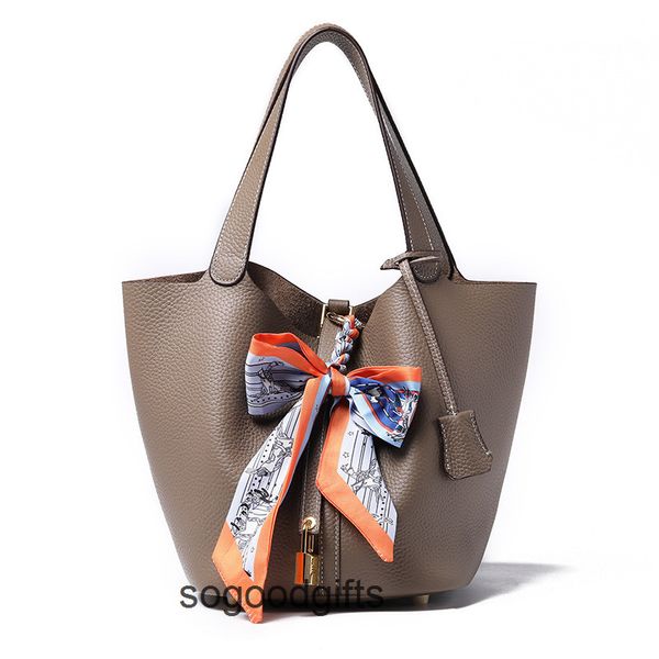 women's designer bags picotin lock herme handbags tote bag cailanzi women's bag leather bucket 2022 new fashion high capacity cow
women's designer bags picotin lock herme handbags tote bag cailanzi women's bag leather bucket 2022 new fashion high capacity cow