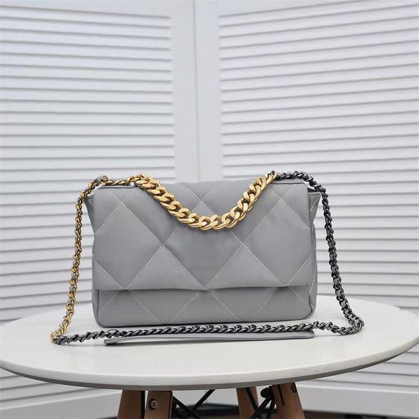 leather bag women's luxury designer fashion letter shoulder high messenger handbag outdoor high-end single diagonal cross bags with box
leather bag women's luxury designer fashion letter shoulder high messenger handbag outdoor high-end single diagonal cross bags with box