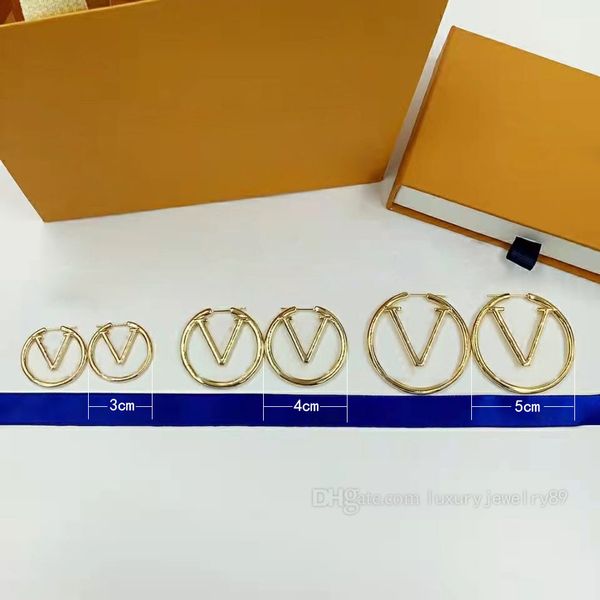 luxury designer jewelry earrings charms ear studs for womens lady letter geometric golden hoop earrings wedding party 18k gold plated gift e
luxury designer jewelry earrings charms ear studs for womens lady letter geometric golden hoop earrings wedding party 18k gold plated gift e