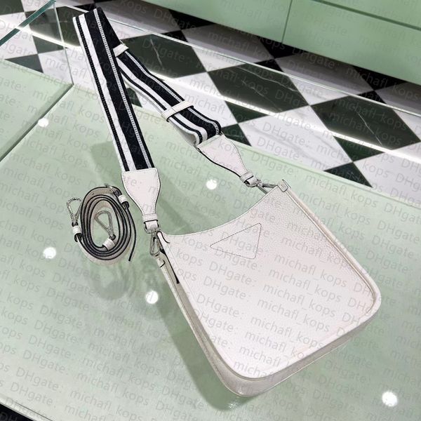 3a woman bag crossbody bag stray bag triangle logo imported cowhide fashion wide shoulder strap 2022 designer shopping
3a woman bag crossbody bag stray bag triangle logo imported cowhide fashion wide shoulder strap 2022 designer shopping