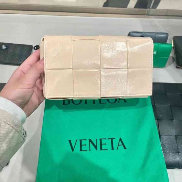 shoulder bag women crossbody bottage venates backpack purse handbags seam leather ladies metal chain classic woven messenger bag luxurys des
shoulder bag women crossbody bottage venates backpack purse handbags seam leather ladies metal chain classic woven messenger bag luxurys des