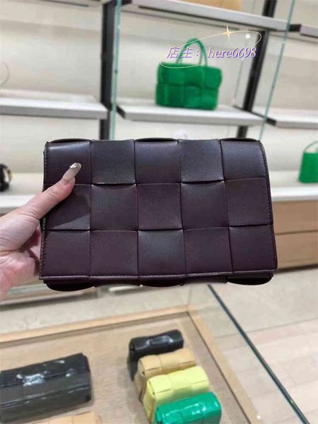 shoulder bag women crossbody bottage venates backpack purse handbags seam leather ladies metal chain classic woven messenger bag luxurys des
shoulder bag women crossbody bottage venates backpack purse handbags seam leather ladies metal chain classic woven messenger bag luxurys des