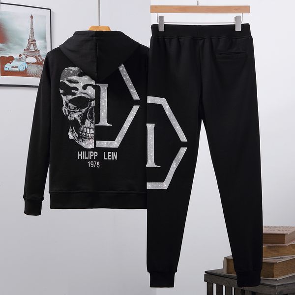 2022 brand pp skull men tracksuit cotton 2-piece hooded sweatshirt pants sportswear plein hoodie clothes ropa deportiva con capucha 870, Gray
2022 brand pp skull men tracksuit cotton 2-piece hooded sweatshirt pants sportswear plein hoodie clothes ropa deportiva con capucha 870, Gray