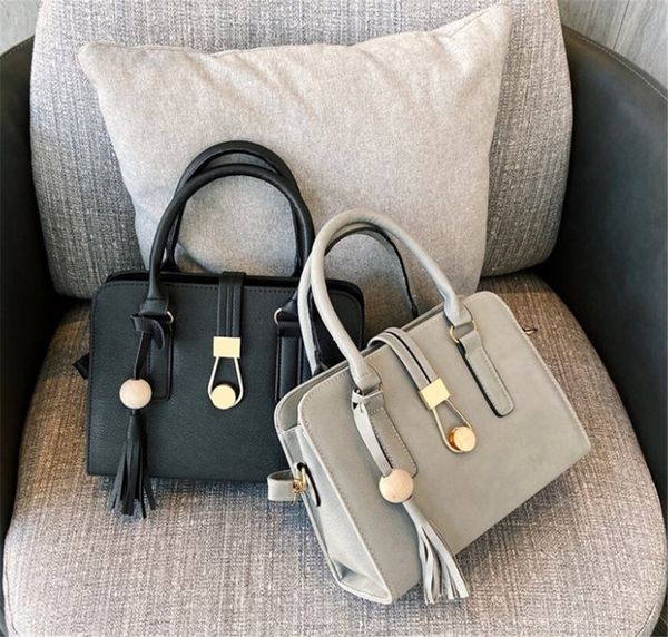hbp new tassel handbag fashion shoulder cross body versatile small square bag ladies ph-cfy20061947
hbp new tassel handbag fashion shoulder cross body versatile small square bag ladies ph-cfy20061947