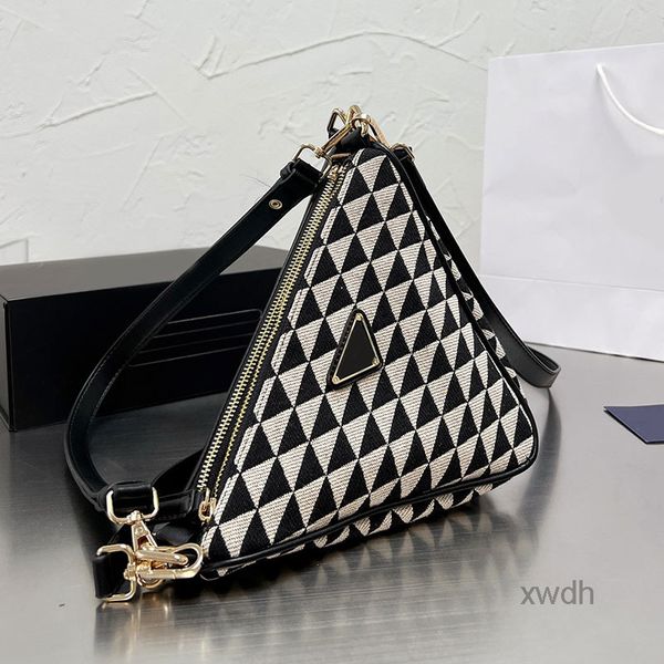evening bags triangle women crossbody bag canvas leather handbags purse detachable handle strap zipper closure inside fashion letters shoul
evening bags triangle women crossbody bag canvas leather handbags purse detachable handle strap zipper closure inside fashion letters shoul