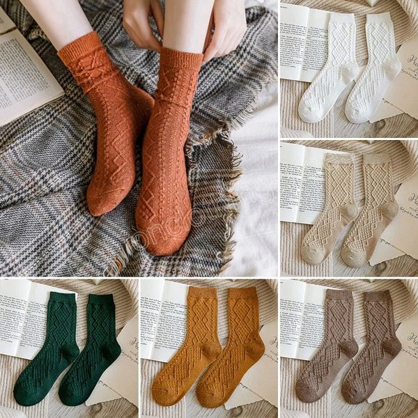 fashion women cotton socks solid color sports socks autumn woman middle tube pile sock, Pink;yellow
fashion women cotton socks solid color sports socks autumn woman middle tube pile sock, Pink;yellow