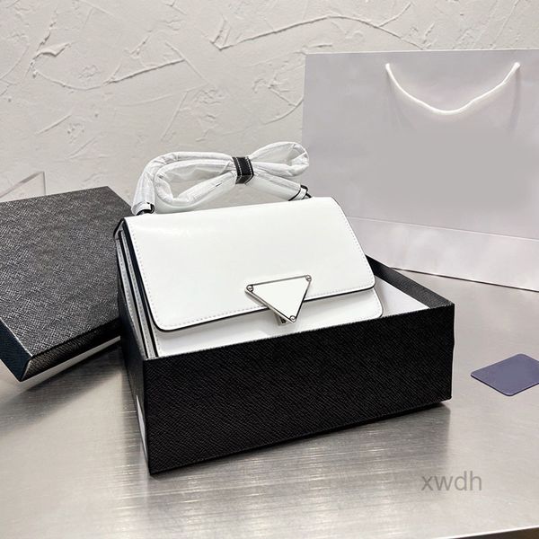 evening bags embleme women shiny shoulder bag genuine leather metal triangle sign inside compartment pocket magnetic buckle flap crossbody
evening bags embleme women shiny shoulder bag genuine leather metal triangle sign inside compartment pocket magnetic buckle flap crossbody
