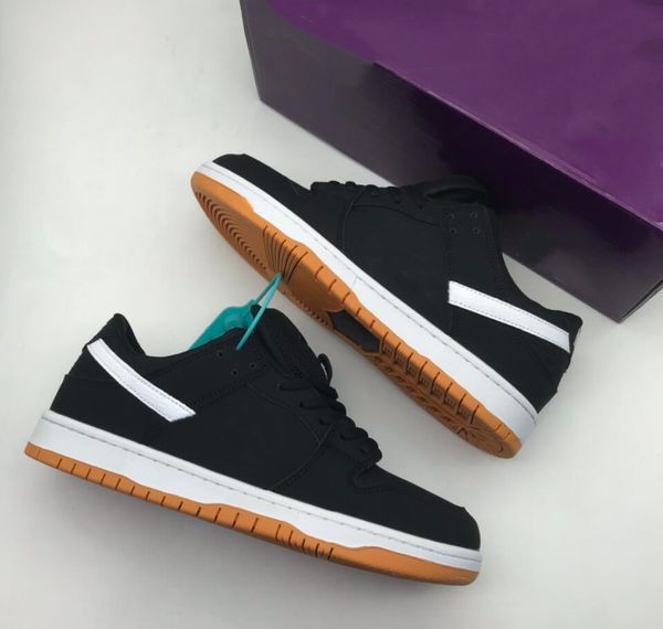 fashion men women casual shoes designer sneakers trainers comfortable low cut lace-up leather skateboard sports shoes 36-44, Black
fashion men women casual shoes designer sneakers trainers comfortable low cut lace-up leather skateboard sports shoes 36-44, Black