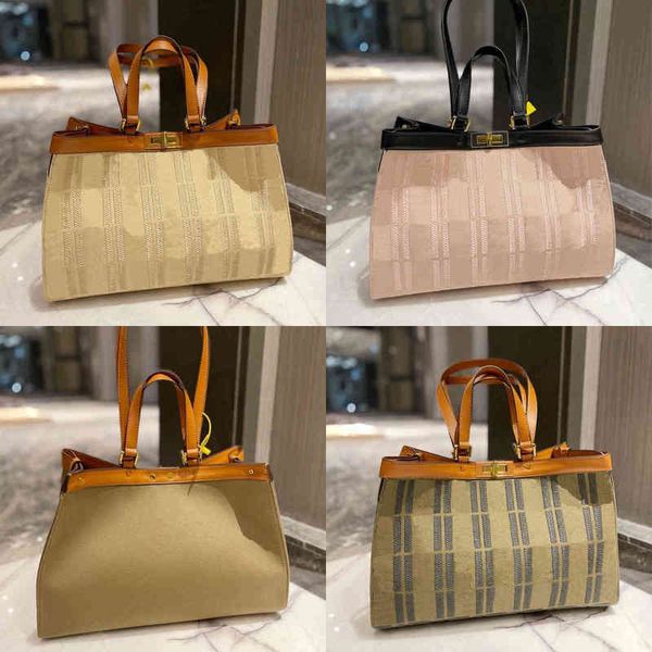 evening bag shoulder tote bags designer women summer embroidered letter print handbag leather luxury crossbody female shopping purses 220407
evening bag shoulder tote bags designer women summer embroidered letter print handbag leather luxury crossbody female shopping purses 220407
