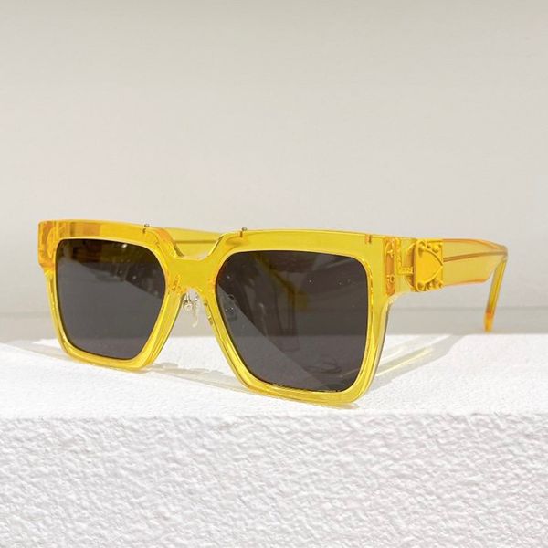 sun glasses 1.1 million sunglasses mens womens designer spring summer collection classic gradient inkjet design deep bevel s-lock hinged kqh, White;black
sun glasses 1.1 million sunglasses mens womens designer spring summer collection classic gradient inkjet design deep bevel s-lock hinged kqh, White;black