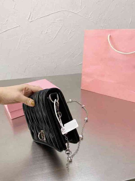 luxury miu bag designers bags man womens handbags purses lady crossbody shoulder totes nylon wallet zhouzhoubao123 lszz 54x0
luxury miu bag designers bags man womens handbags purses lady crossbody shoulder totes nylon wallet zhouzhoubao123 lszz 54x0