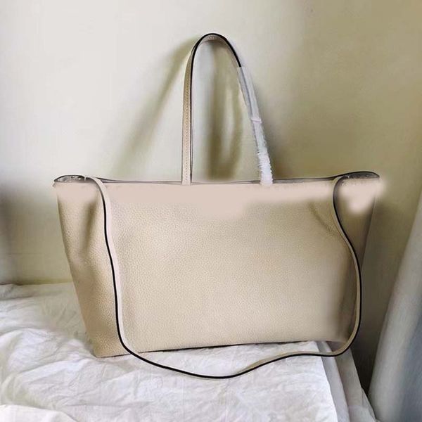 womens large tote bag quilted handbag shopping bags women genuine leather shoulder bag beach totes
womens large tote bag quilted handbag shopping bags women genuine leather shoulder bag beach totes