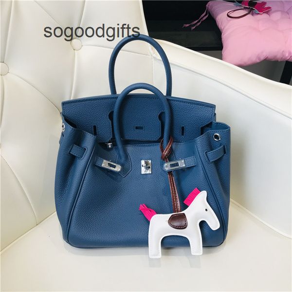 designer bags luxury genuine leather herme women's handbags 2022 new bag denim blue head leather litchi pattern women's fashion ha
designer bags luxury genuine leather herme women's handbags 2022 new bag denim blue head leather litchi pattern women's fashion ha