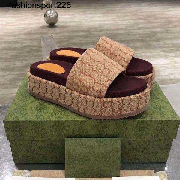 sandals designer luxury flat sandals design embroidery black thick soled slippers shallow beach leisure indoor complete set of accessories
sandals designer luxury flat sandals design embroidery black thick soled slippers shallow beach leisure indoor complete set of accessories