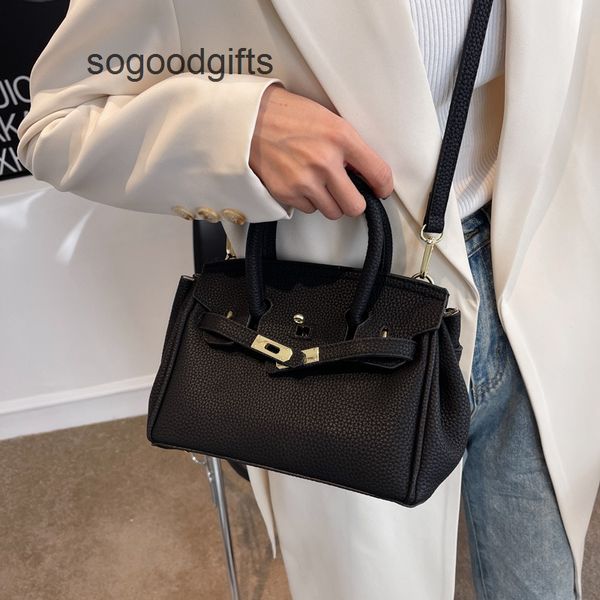 designer bags luxury genuine leather herme women's handbags texture handbag female lychee pattern 2022 new fashion messenger bag commut
designer bags luxury genuine leather herme women's handbags texture handbag female lychee pattern 2022 new fashion messenger bag commut