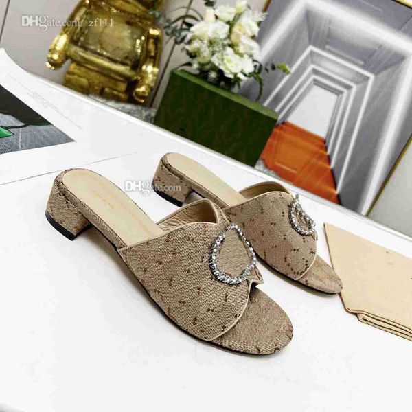 designer beach shoes luxury outdoor ggity slides platform slippers women sandals sdfddd
designer beach shoes luxury outdoor ggity slides platform slippers women sandals sdfddd