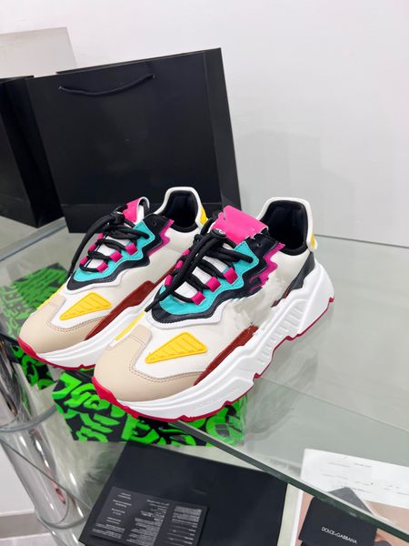 shoes designer version pure handmade 2022ss d0l gabb du jia couple old shoes, Black
shoes designer version pure handmade 2022ss d0l gabb du jia couple old shoes, Black