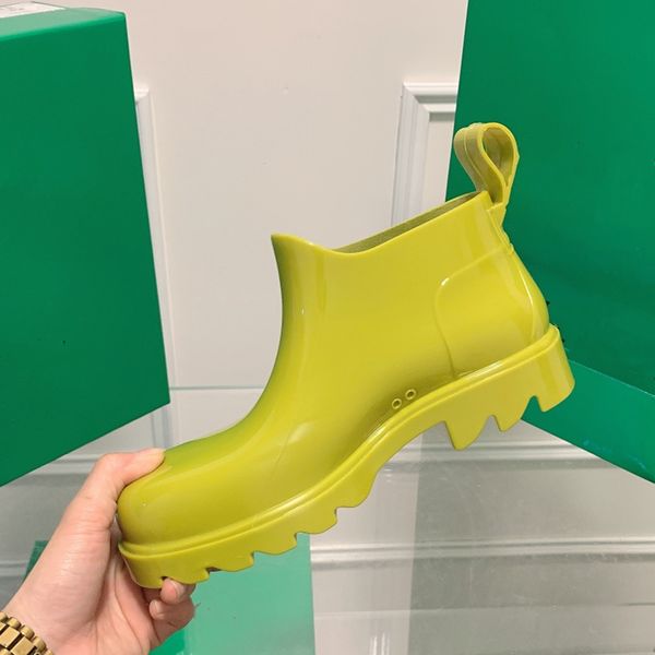 fashion designer boots jelly short boots matte bright surface non slip foot cushion fleece lining women men comfortable breathable sandals, Black
fashion designer boots jelly short boots matte bright surface non slip foot cushion fleece lining women men comfortable breathable sandals, Black