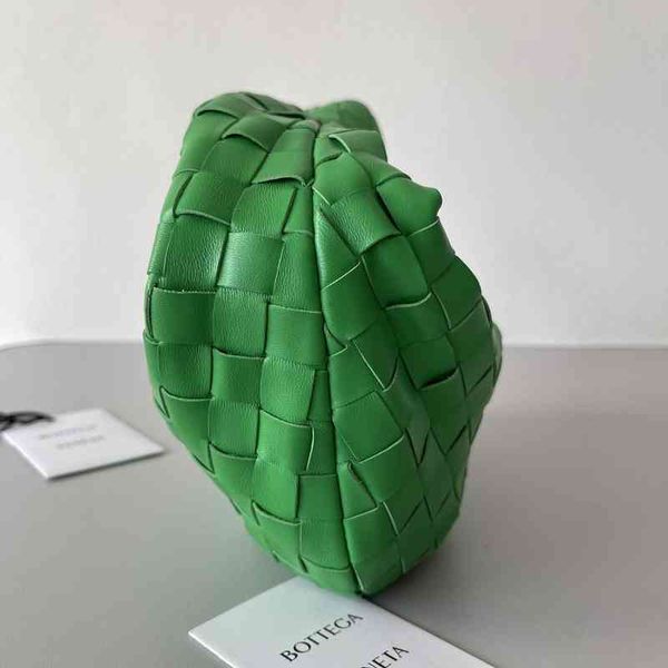 designer cassette leather women woven bags luxurious bottegaas chain fashion tote tofu casual square dumpling ladies vintage pillow bags d1n
designer cassette leather women woven bags luxurious bottegaas chain fashion tote tofu casual square dumpling ladies vintage pillow bags d1n