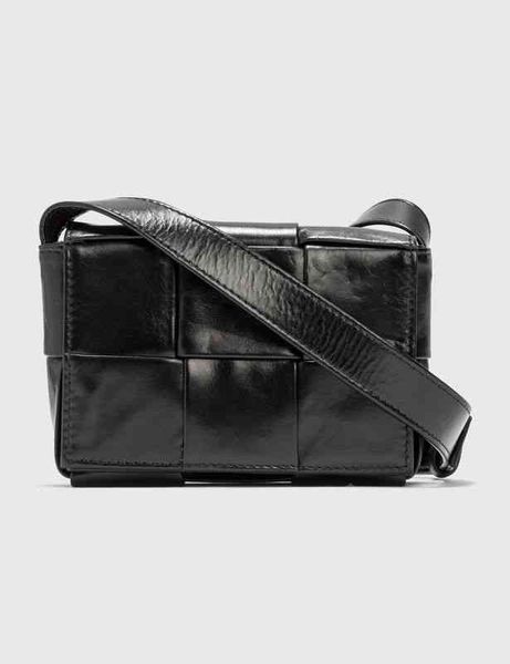 shoulder bag women crossbody bottage venates backpack purse handbags seam leather ladies metal chain classic woven messenger bag luxurys des
shoulder bag women crossbody bottage venates backpack purse handbags seam leather ladies metal chain classic woven messenger bag luxurys des