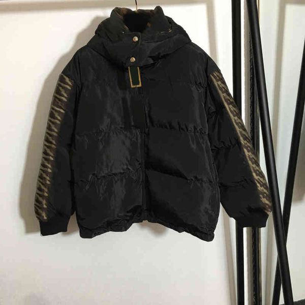 reversible womens down jackets designer clothing web f letter printed logo women jacket coats winter stitched thickened hood puffer coat, Black
reversible womens down jackets designer clothing web f letter printed logo women jacket coats winter stitched thickened hood puffer coat, Black