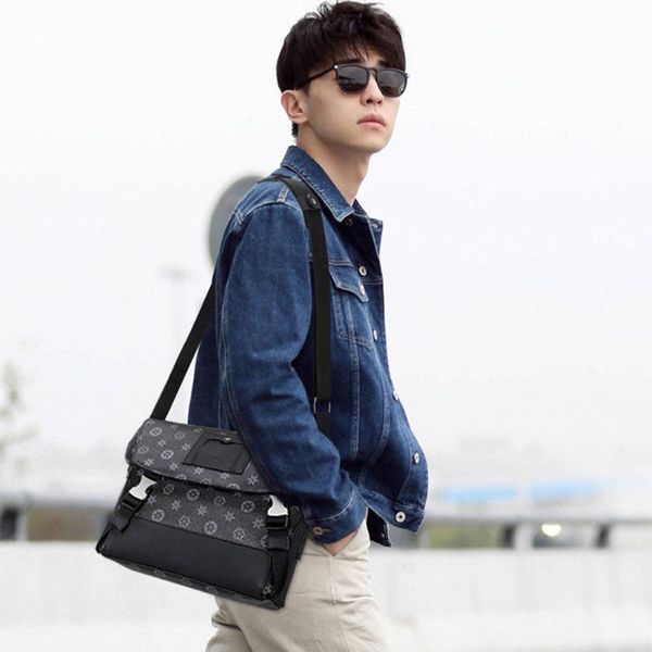 designers mens shoulder bags purses classic fashion men messenger bags leather cross body bag school bookbag should crossbody bag frame
designers mens shoulder bags purses classic fashion men messenger bags leather cross body bag school bookbag should crossbody bag frame