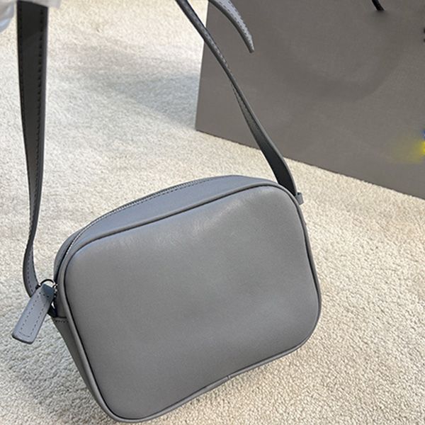 designer zipper camera cross body bag leather shoulder ba postman bag multi-function women's designers large capacity fashion bags purs
designer zipper camera cross body bag leather shoulder ba postman bag multi-function women's designers large capacity fashion bags purs