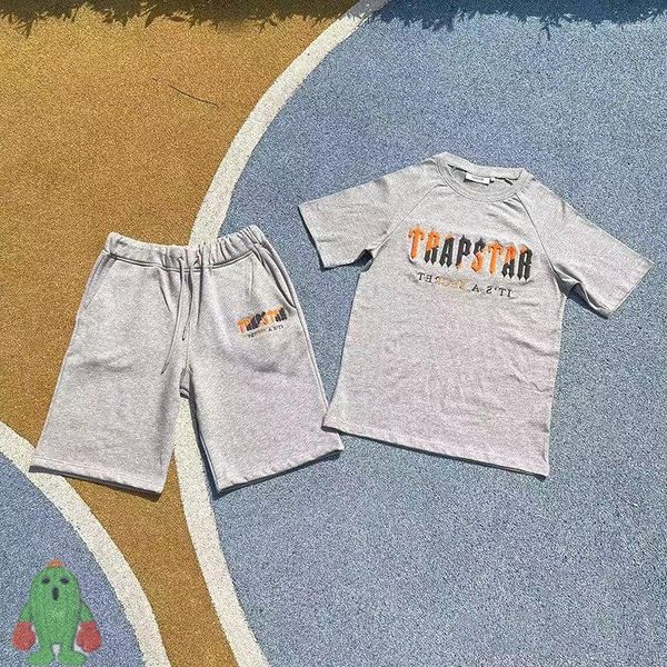 men's t shirts men women trapstar t-shirts summer outfit orange grey towel embroidery short sleeve couple tee set, White;black
men's t shirts men women trapstar t-shirts summer outfit orange grey towel embroidery short sleeve couple tee set, White;black