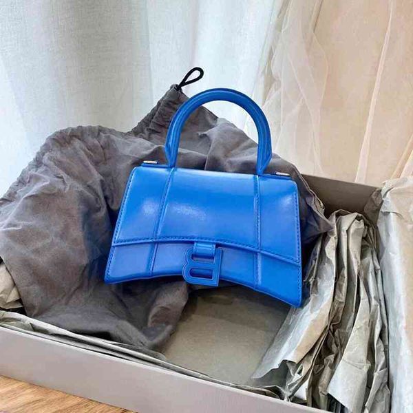 balencigas bags hourglass correct women luxurys handbag wowomens french messenger pattern pink handbag crocodile high-grade niche shaped b-
balencigas bags hourglass correct women luxurys handbag wowomens french messenger pattern pink handbag crocodile high-grade niche shaped b-