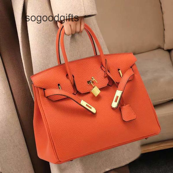 designer bags luxury genuine leather herme women's handbags portable large bag women 2022 new zp women's capacity hand temperament
designer bags luxury genuine leather herme women's handbags portable large bag women 2022 new zp women's capacity hand temperament