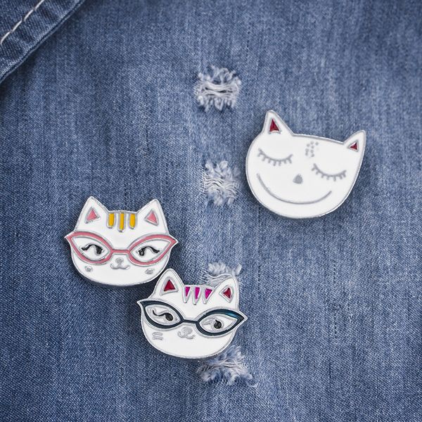 cartoon animal design brooches 3pcs set silver plated enamel badges cat head alloy pin denim shirt jewelry gift bag accessories, Gray
cartoon animal design brooches 3pcs set silver plated enamel badges cat head alloy pin denim shirt jewelry gift bag accessories, Gray