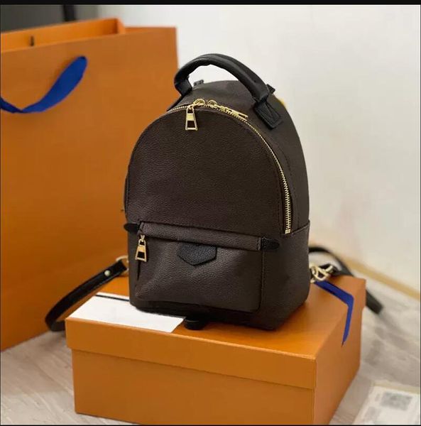 2022 designer backpack mini original single bag lady luxurys genuine leather fashion back pack fow women handbags presbyopic shoulder purse
2022 designer backpack mini original single bag lady luxurys genuine leather fashion back pack fow women handbags presbyopic shoulder purse