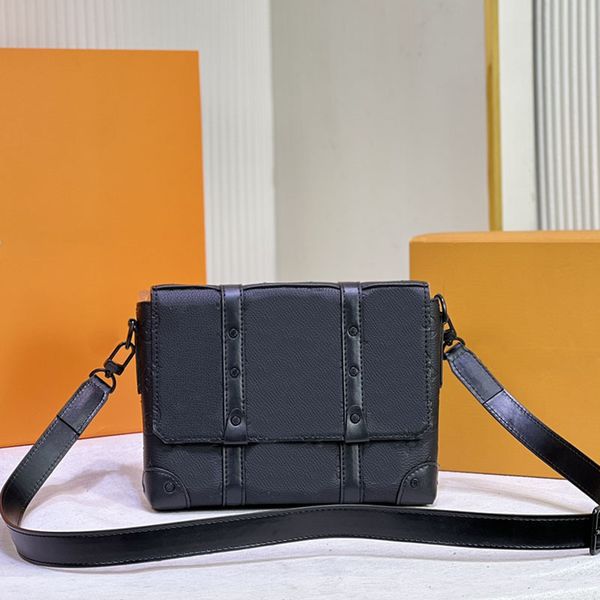 hh trunk messenger box bag mens shoulder bags monograms embossed leather flower printed trunks designer crossbody handle bag's luxury f
hh trunk messenger box bag mens shoulder bags monograms embossed leather flower printed trunks designer crossbody handle bag's luxury f