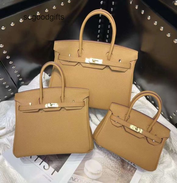 designer bags luxury genuine leather herme women's handbags classic togo cowhide lychee pattern bag high texture one shoulder portable
designer bags luxury genuine leather herme women's handbags classic togo cowhide lychee pattern bag high texture one shoulder portable