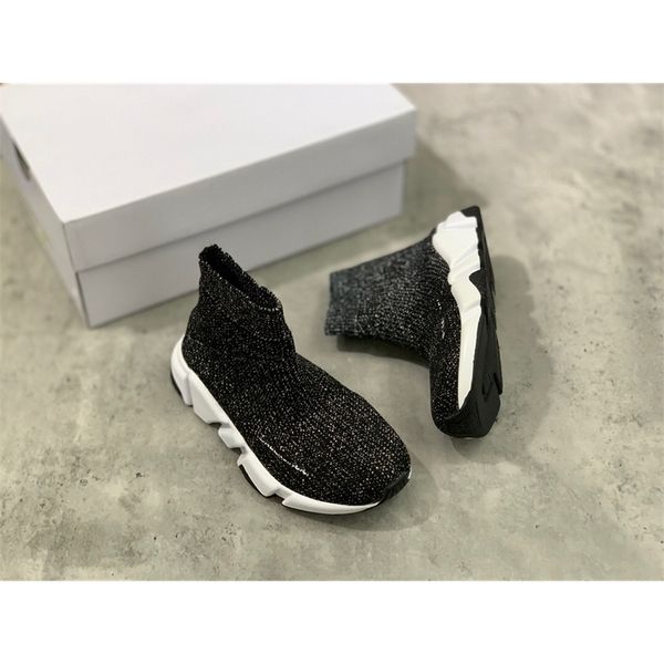 boots black blue green boys girls soft high ended brand letter printed children euro size 24 35 220921, Black;grey
boots black blue green boys girls soft high ended brand letter printed children euro size 24 35 220921, Black;grey