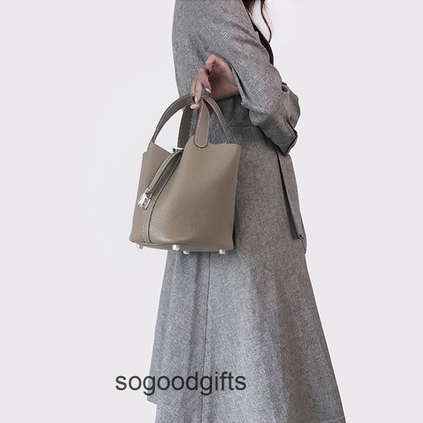 women's designer bags picotin lock herme handbags tote bag vegetable basket bag genuine leather women's 2022 new autumn and winter
women's designer bags picotin lock herme handbags tote bag vegetable basket bag genuine leather women's 2022 new autumn and winter
