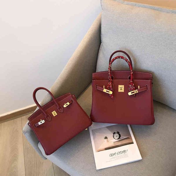 designer bag birkins herme handbags hand yixxi custom first layer cow leather platinum wine red litchi grain portable versatile
designer bag birkins herme handbags hand yixxi custom first layer cow leather platinum wine red litchi grain portable versatile