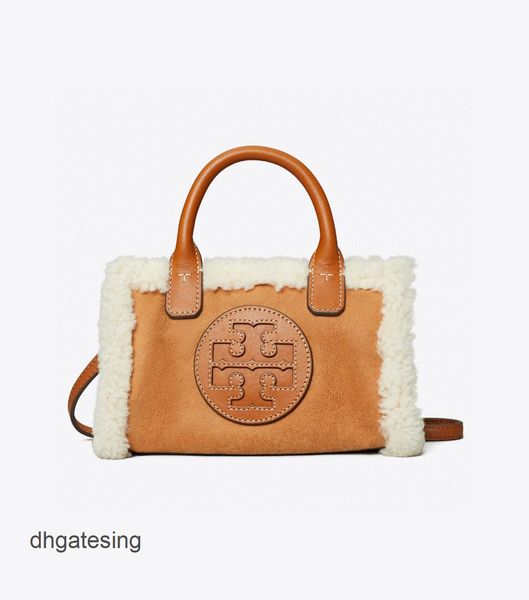wool kiras vintage bags torysburchs bag designer 2022 tote women handbags tbmini splicing small hand single shoulder diagonal span
wool kiras vintage bags torysburchs bag designer 2022 tote women handbags tbmini splicing small hand single shoulder diagonal span