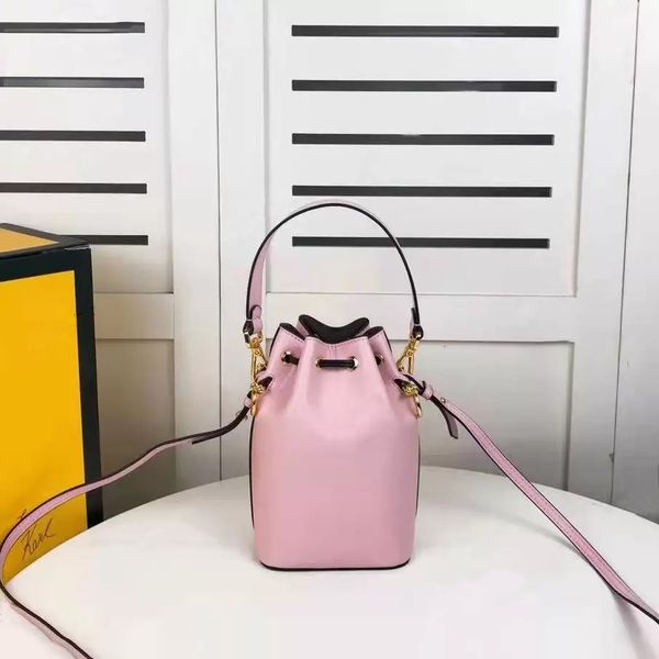 women designer crossbody shoulder tote bags small handbag fashion leather luxury handbags wholesale removable shoulders strap ladie mini buc
women designer crossbody shoulder tote bags small handbag fashion leather luxury handbags wholesale removable shoulders strap ladie mini buc