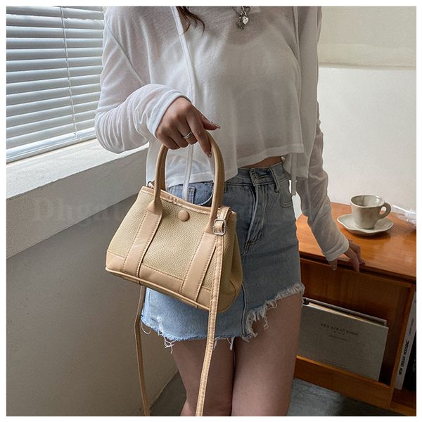 hbp shoulder bags bucket bag women's 2022 new urban simple trend messenger casual handbag
hbp shoulder bags bucket bag women's 2022 new urban simple trend messenger casual handbag