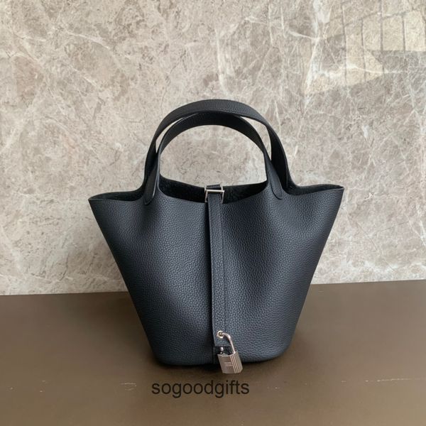 women's designer bags picotin lock herme handbags tote bag high end quality leather women's bag hand bucket 2022 new litchi patter
women's designer bags picotin lock herme handbags tote bag high end quality leather women's bag hand bucket 2022 new litchi patter