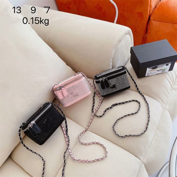 luxury rhinestone box handbags fashion metal chain messenger bags big girls single shoulder cosmetic bag a9121, Black
luxury rhinestone box handbags fashion metal chain messenger bags big girls single shoulder cosmetic bag a9121, Black