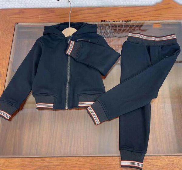 boy girls clothes sets designer toddler child clothing jacket pants suit baby children tshirt shorts kids sportswear suit sweatshirt pant, White
boy girls clothes sets designer toddler child clothing jacket pants suit baby children tshirt shorts kids sportswear suit sweatshirt pant, White