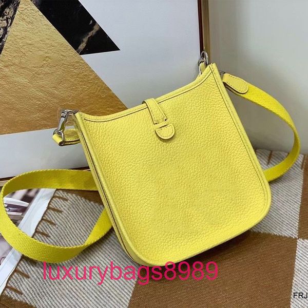 designer bags evelin herme 222 new hollow out bucket bag layer cowhide litchi pattern womens single shoulder messenge 8gzy
designer bags evelin herme 222 new hollow out bucket bag layer cowhide litchi pattern womens single shoulder messenge 8gzy