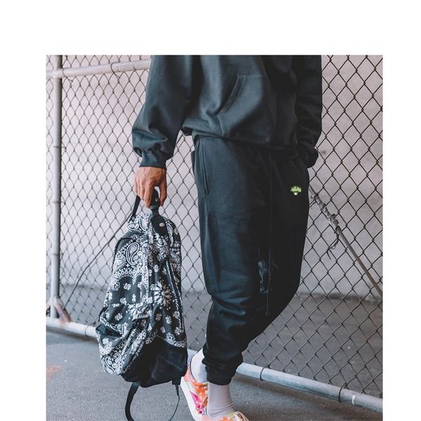men's pants fashion print loose casual pants joggers sweatpants cotton track pants men gyms fitness workout trousers male sportswear 22, Black
men's pants fashion print loose casual pants joggers sweatpants cotton track pants men gyms fitness workout trousers male sportswear 22, Black