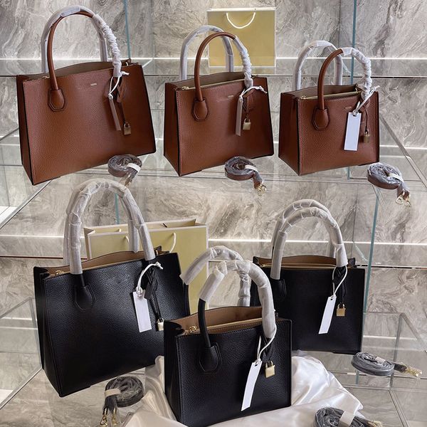 quality designers handbags messenger bags single shoulder bags fashionable style women lock boutique bag exquisite color matching good 3 siz
quality designers handbags messenger bags single shoulder bags fashionable style women lock boutique bag exquisite color matching good 3 siz
